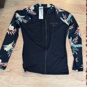 Billabong surf capsule zip front long sleeve top size medium